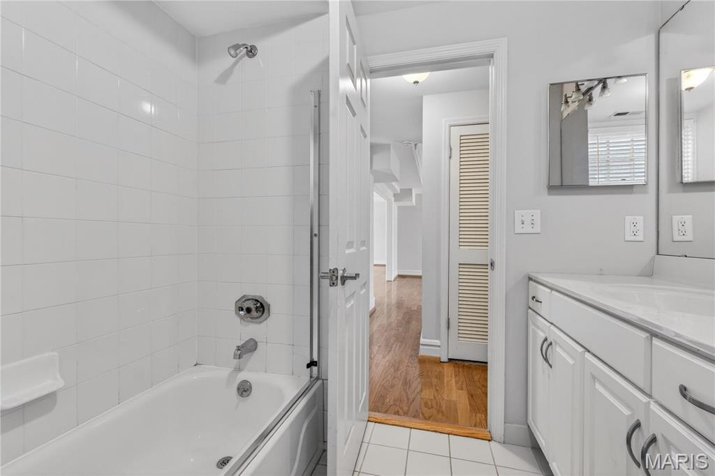 Randolph Condos - Residential Lease