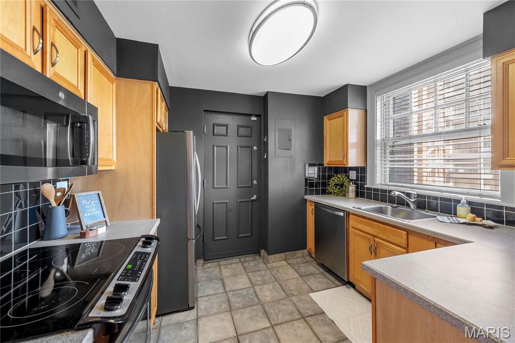 Randolph Condos - Residential Lease