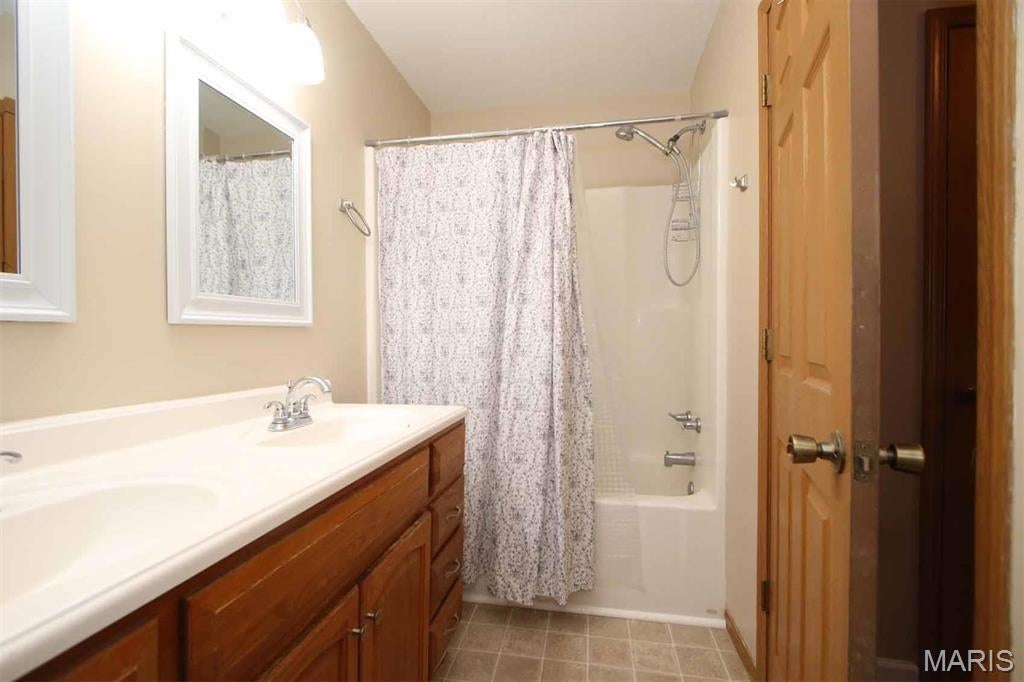 Villa Marie Sub - Residential Lease