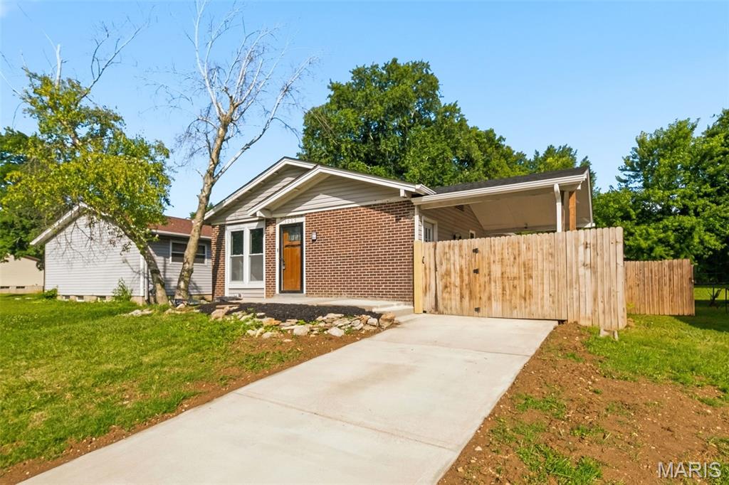 Boardwalk 4 Sec Of Mayer Wedgwood - Residential
