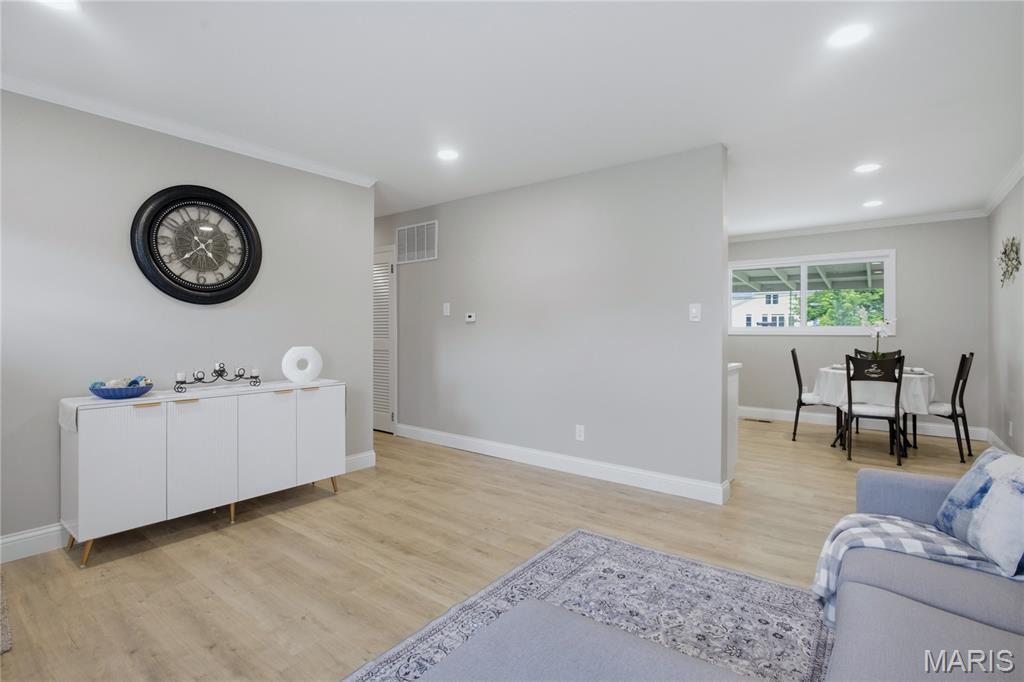 Riverside 1 - Residential