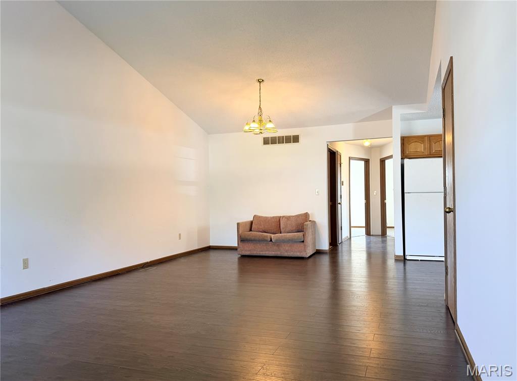 Brookview Manor - Residential