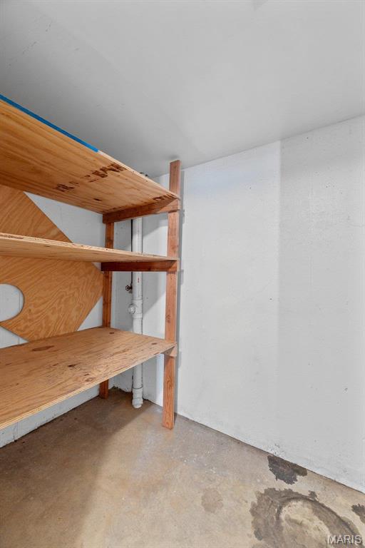 Cedar Groves #3 - Residential Lease