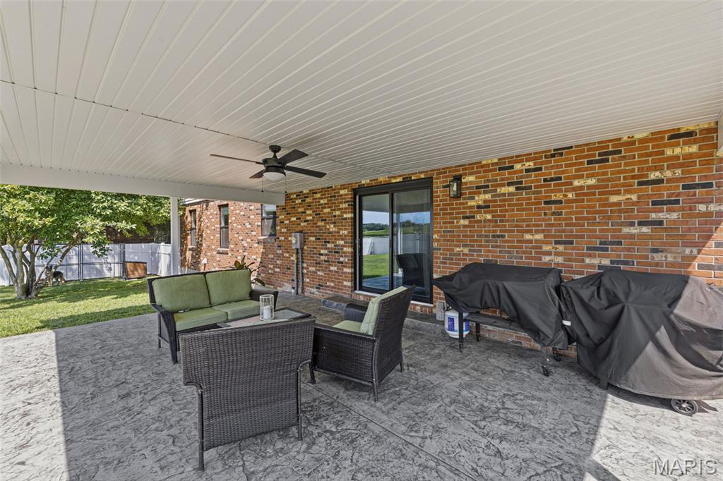 Pointe Base - Residential