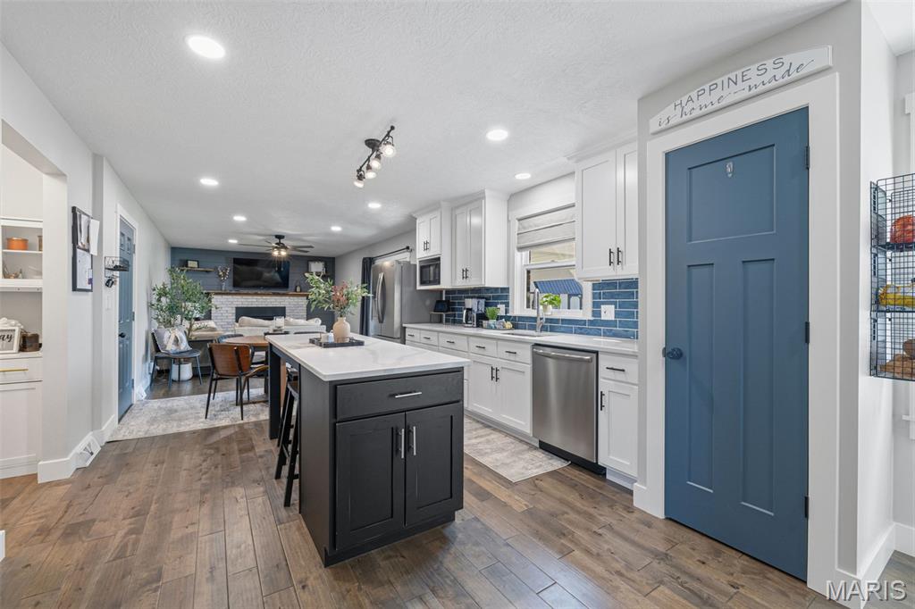 Pointe Base - Residential