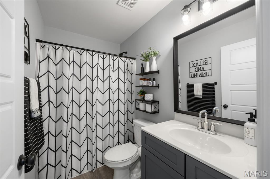 Majestic Lakes - Residential