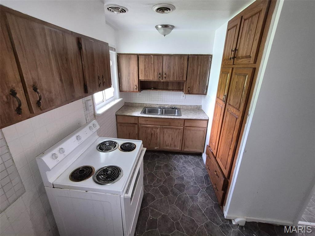 Norwood Manor 2 - Residential