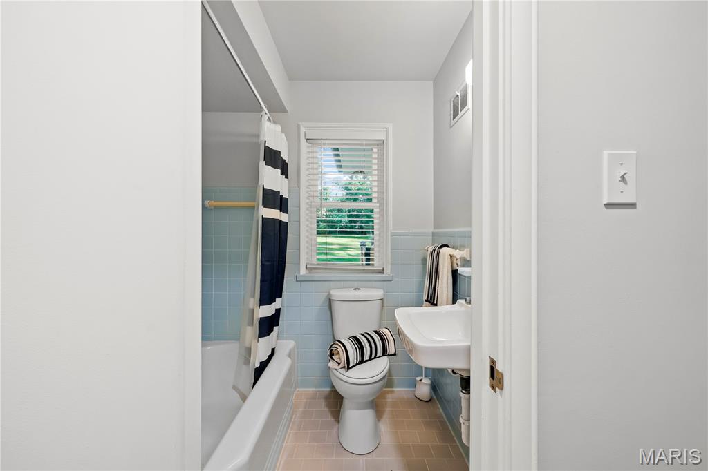Country Aire 2 - Residential