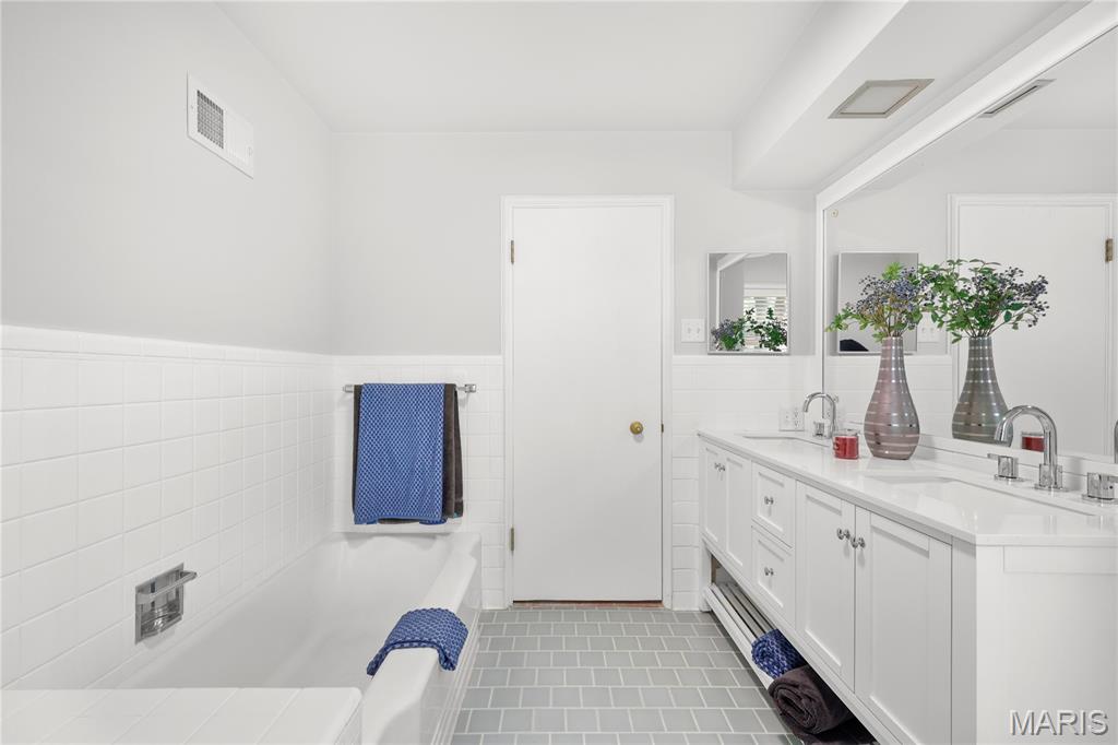 Country Aire 2 - Residential