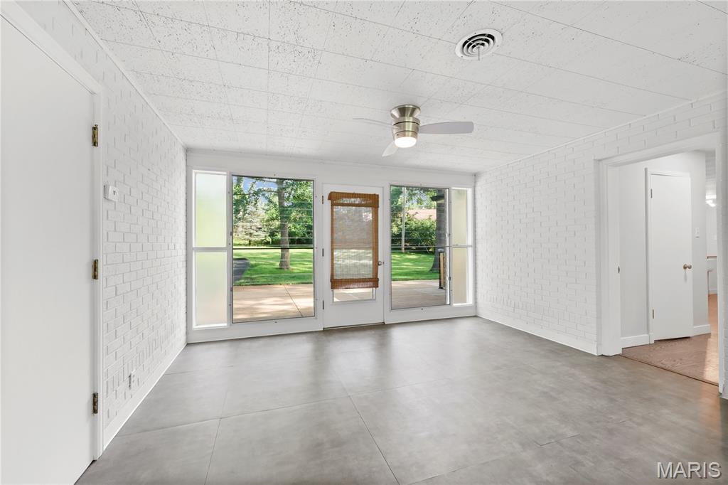 Country Aire 2 - Residential