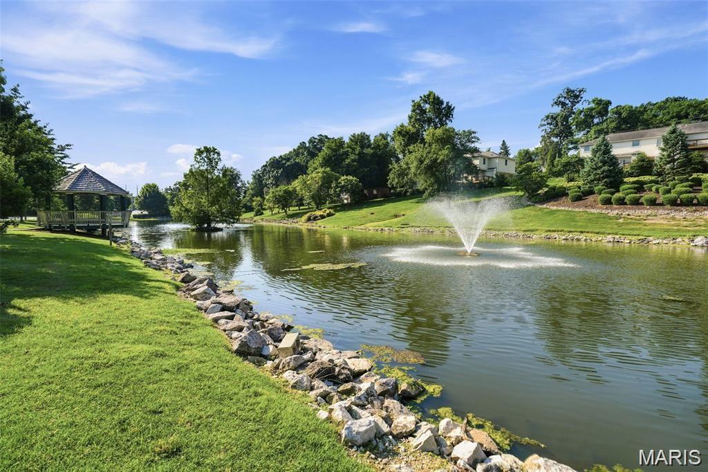 Brentwood Forest Condo Ph Six - Residential