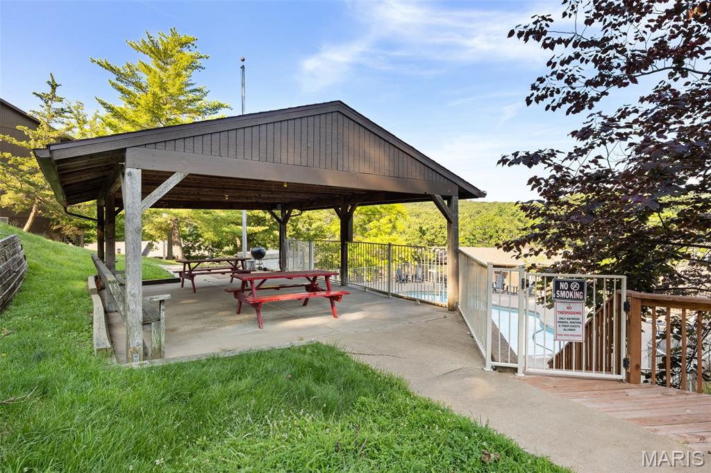 Maywood Condo 3 - Residential