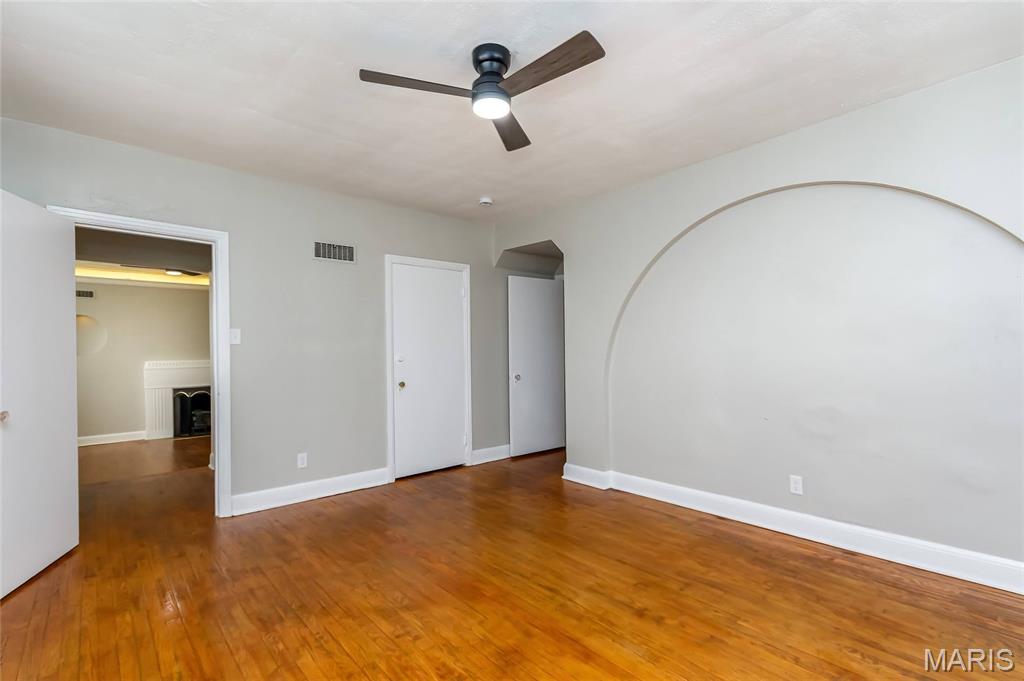 Gravois Weber Park - Residential Lease