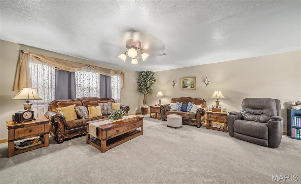 White Tail Ridge - Residential