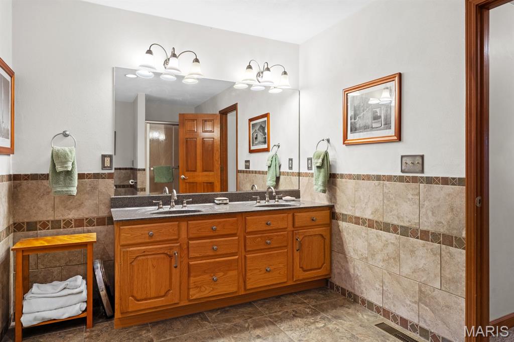 NOT IN A SUBDIVISION - Residential