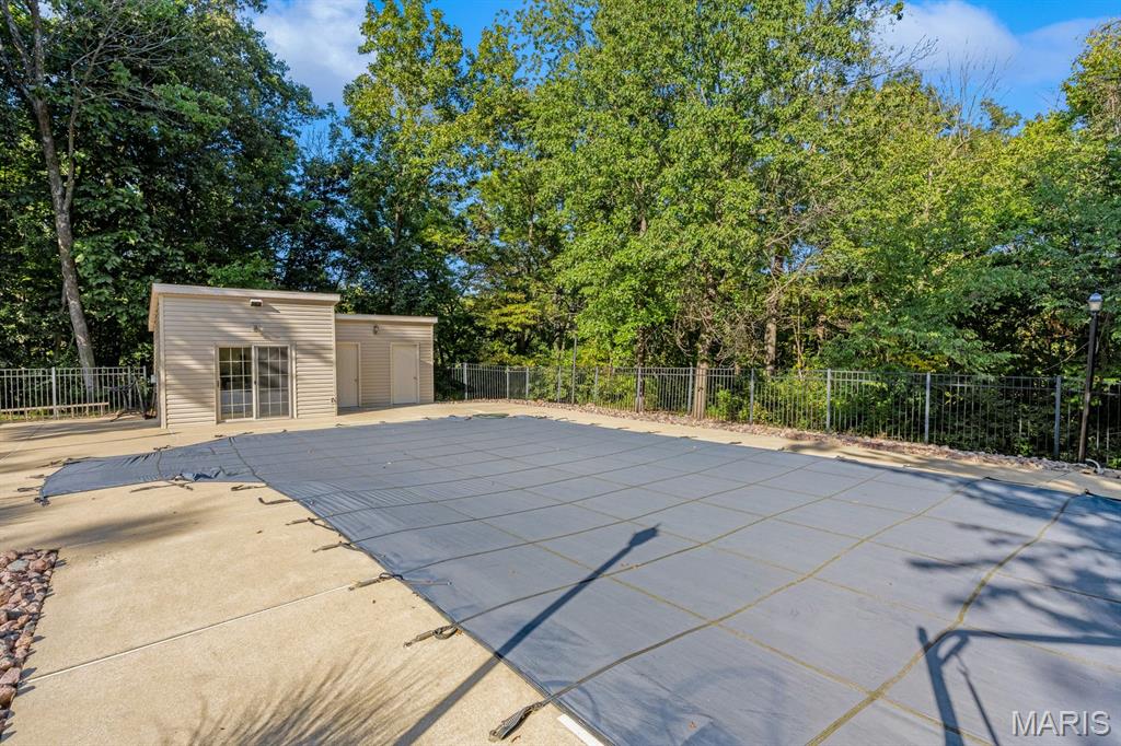 NOT IN A SUBDIVISION - Residential