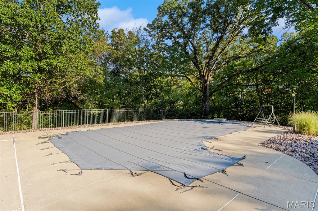 NOT IN A SUBDIVISION - Residential