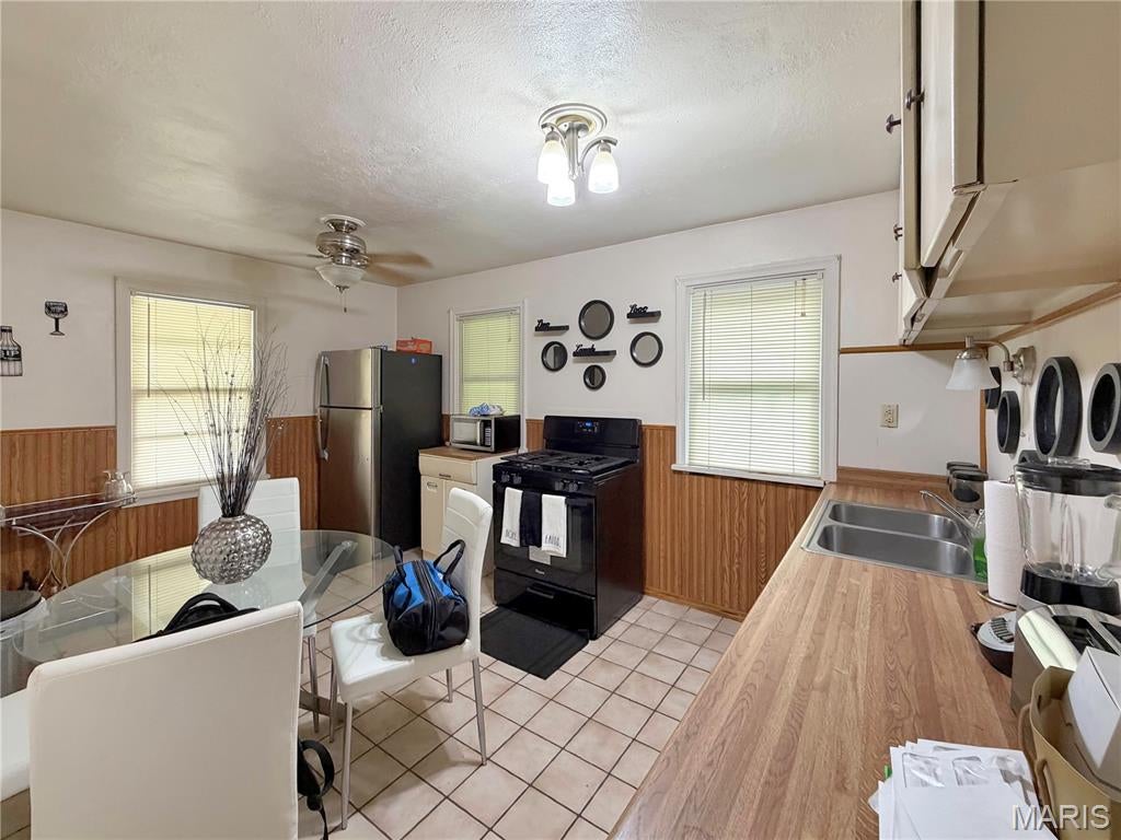 Shields & Ashby Add To Ferguson - Residential