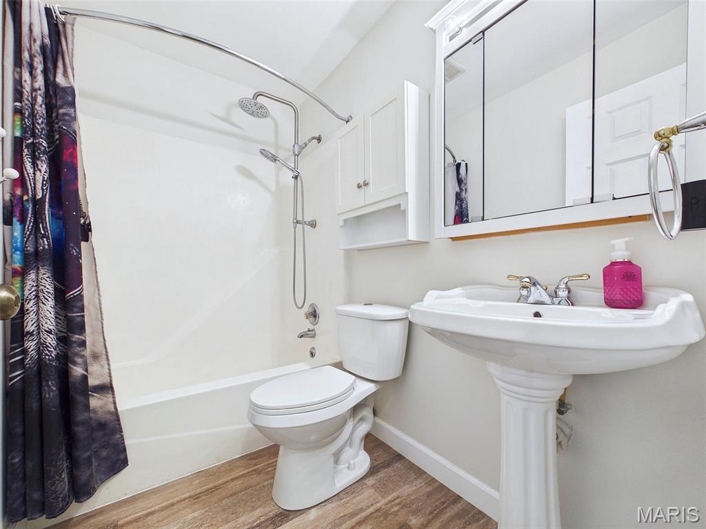 Chateau Farms - Residential