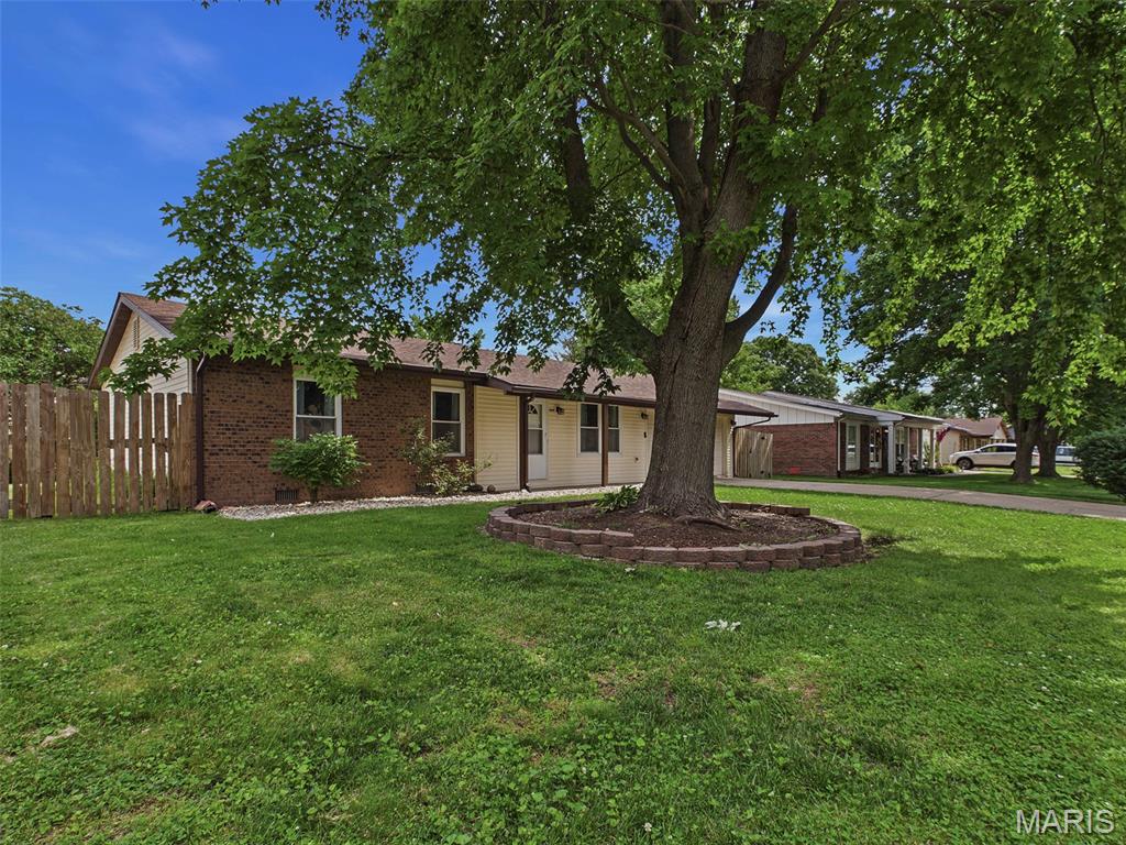 Chateau Farms - Residential
