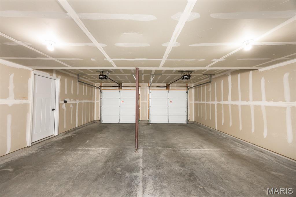 WINDSOR ESTATES - Residential