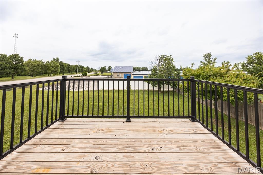 WINDSOR ESTATES - Residential