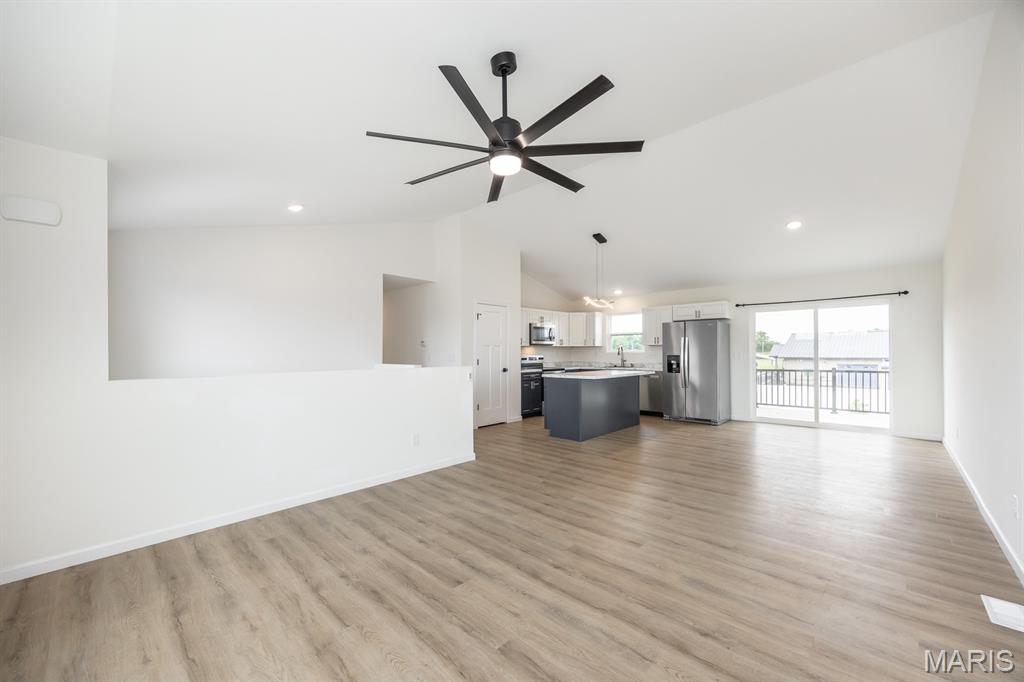 WINDSOR ESTATES - Residential