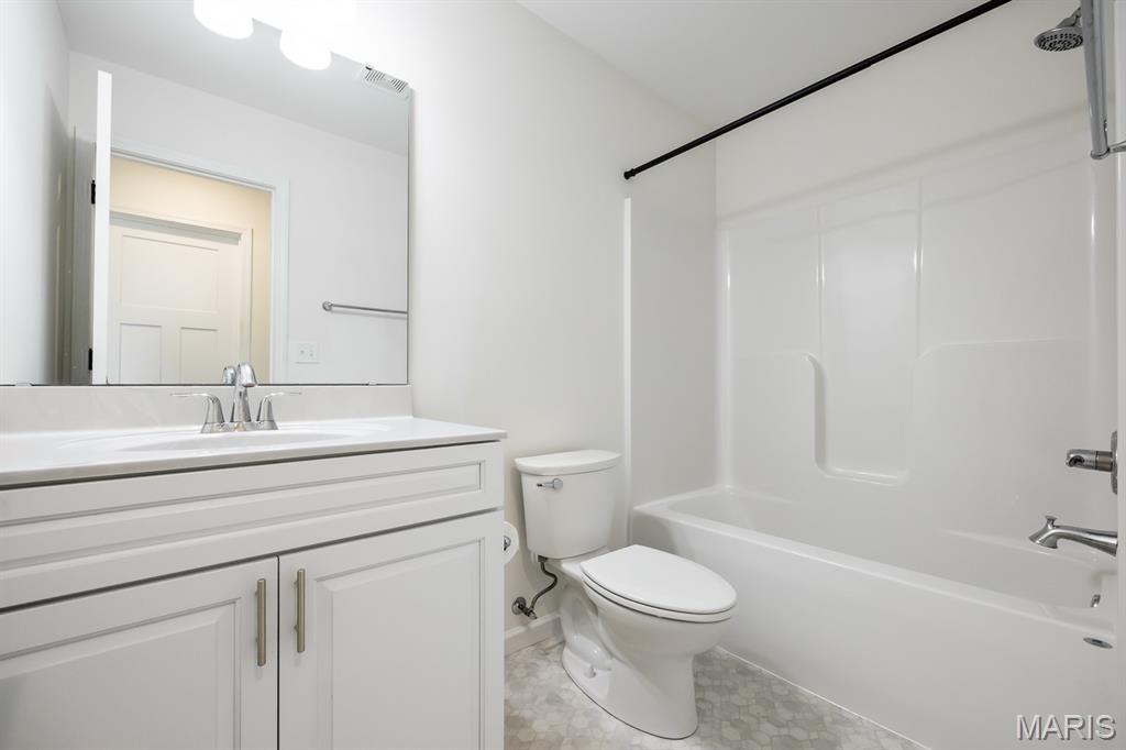 WINDSOR ESTATES - Residential