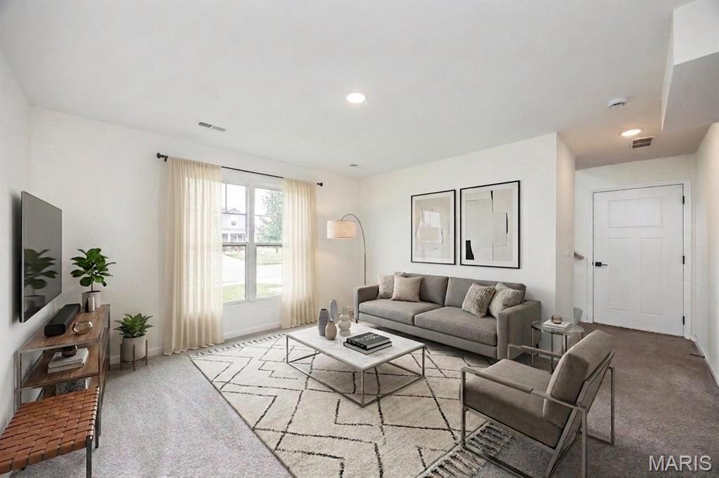 WINDSOR ESTATES - Residential
