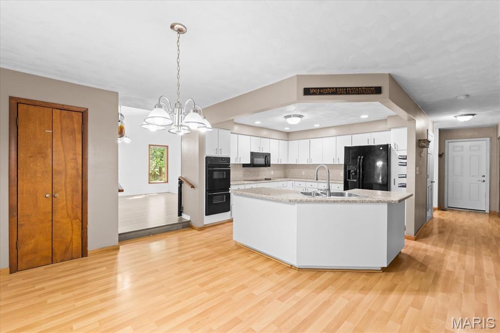Lake Forest Estates - Residential