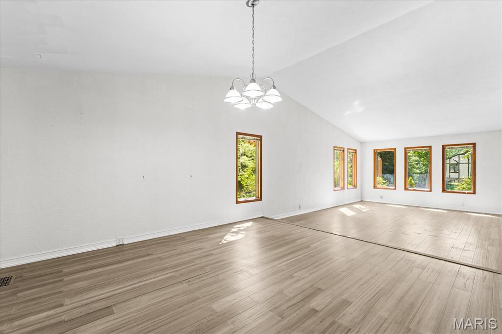 Lake Forest Estates - Residential