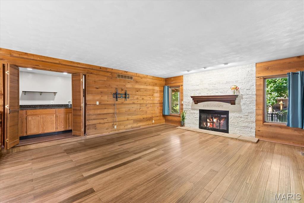 Lake Forest Estates - Residential
