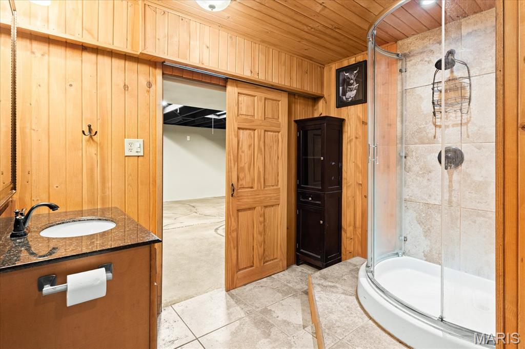 Lake Forest Estates - Residential