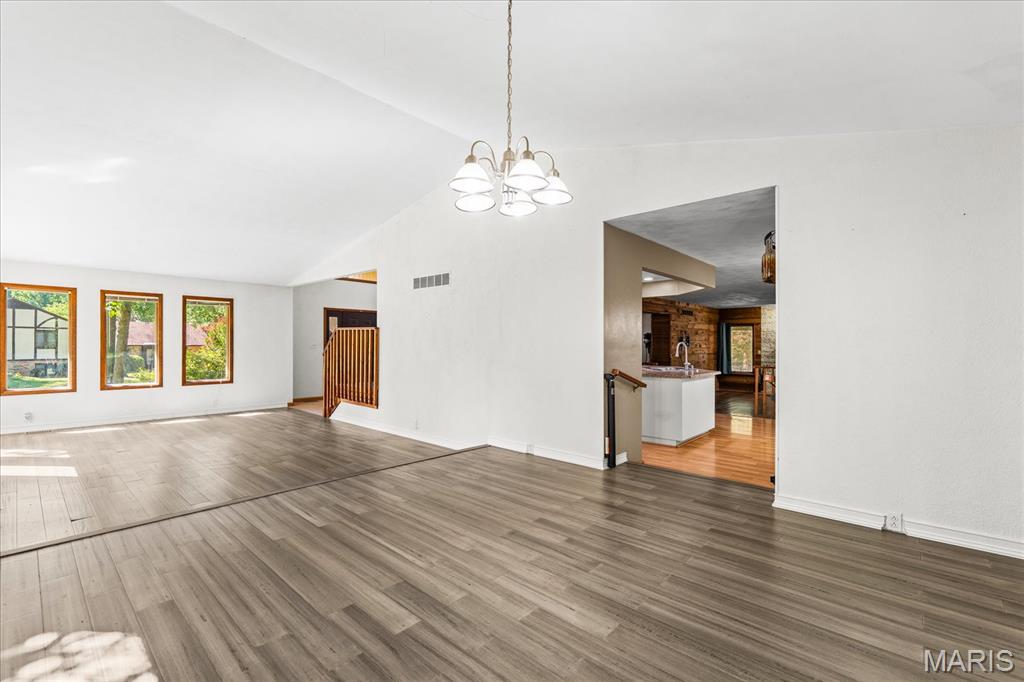Lake Forest Estates - Residential