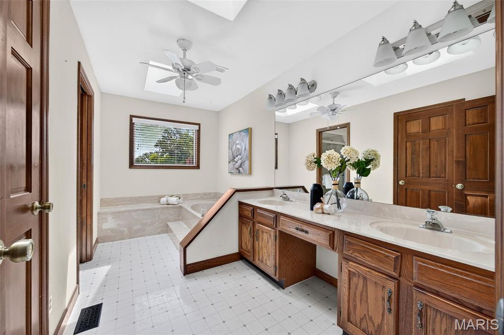 Hunters Pointe - Residential