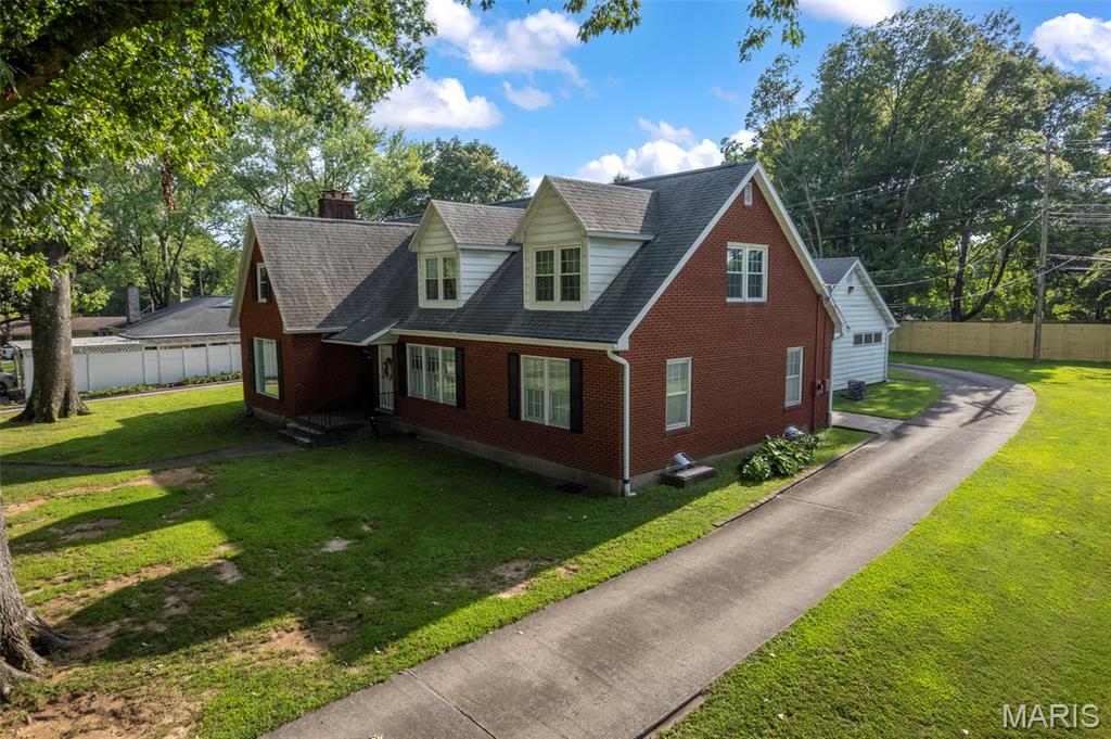 Tuck - Residential