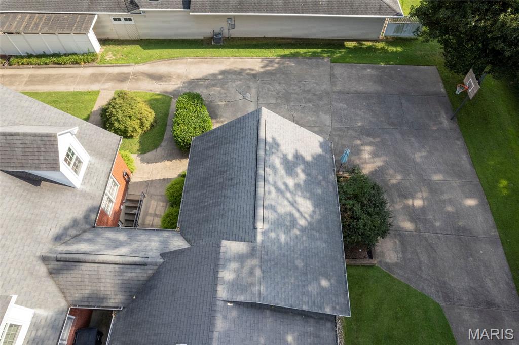 Tuck - Residential