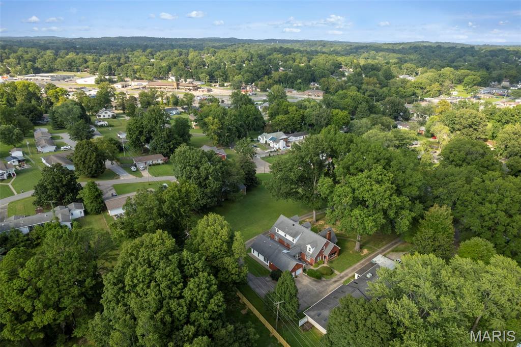 Tuck - Residential