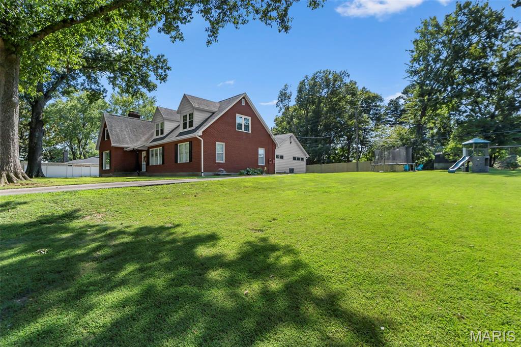 Tuck - Residential