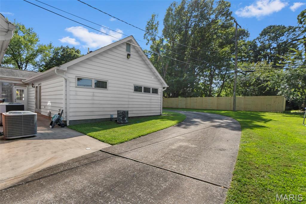Tuck - Residential
