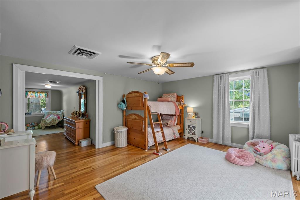 Tuck - Residential