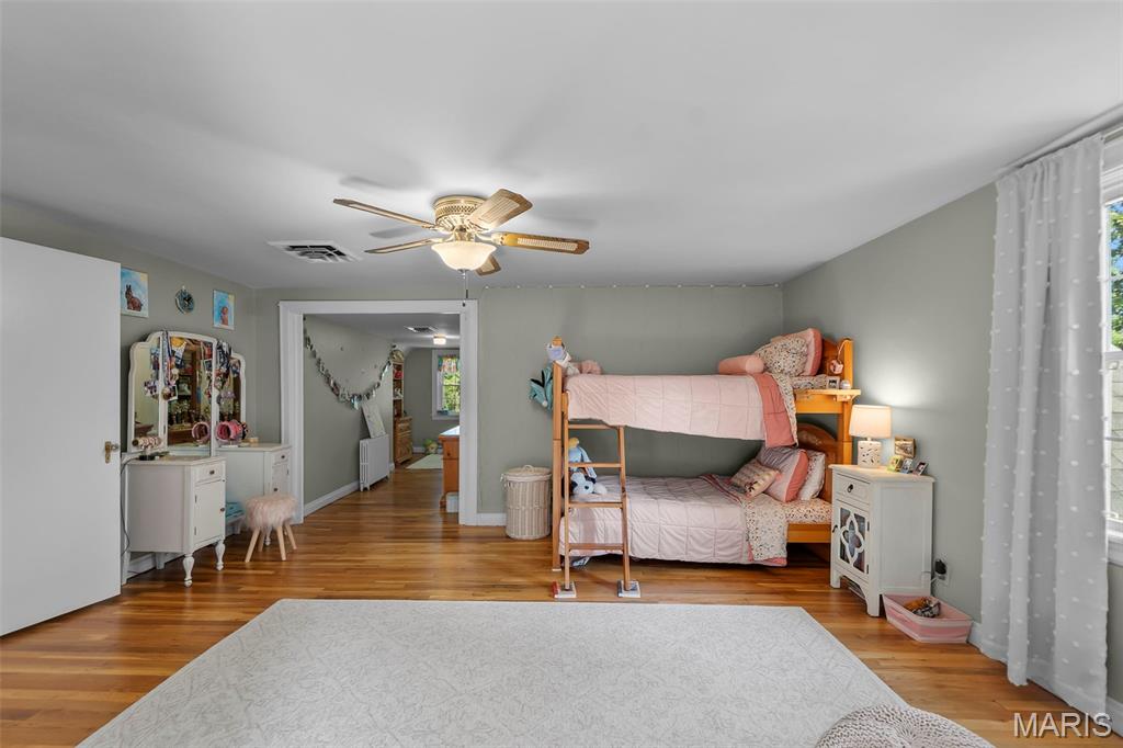 Tuck - Residential