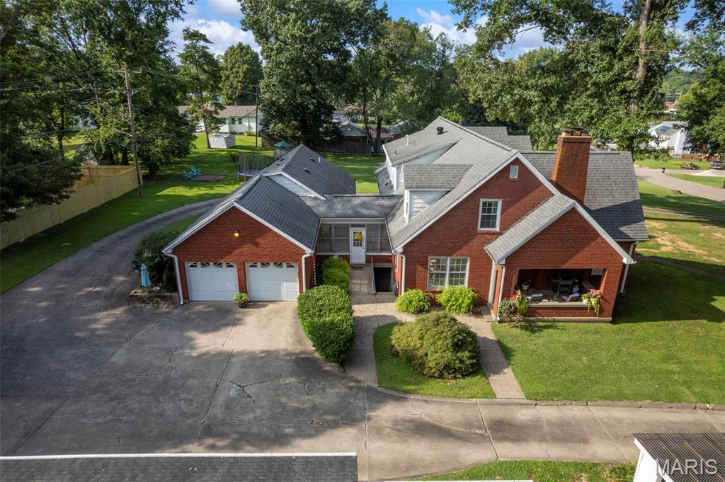 Tuck - Residential