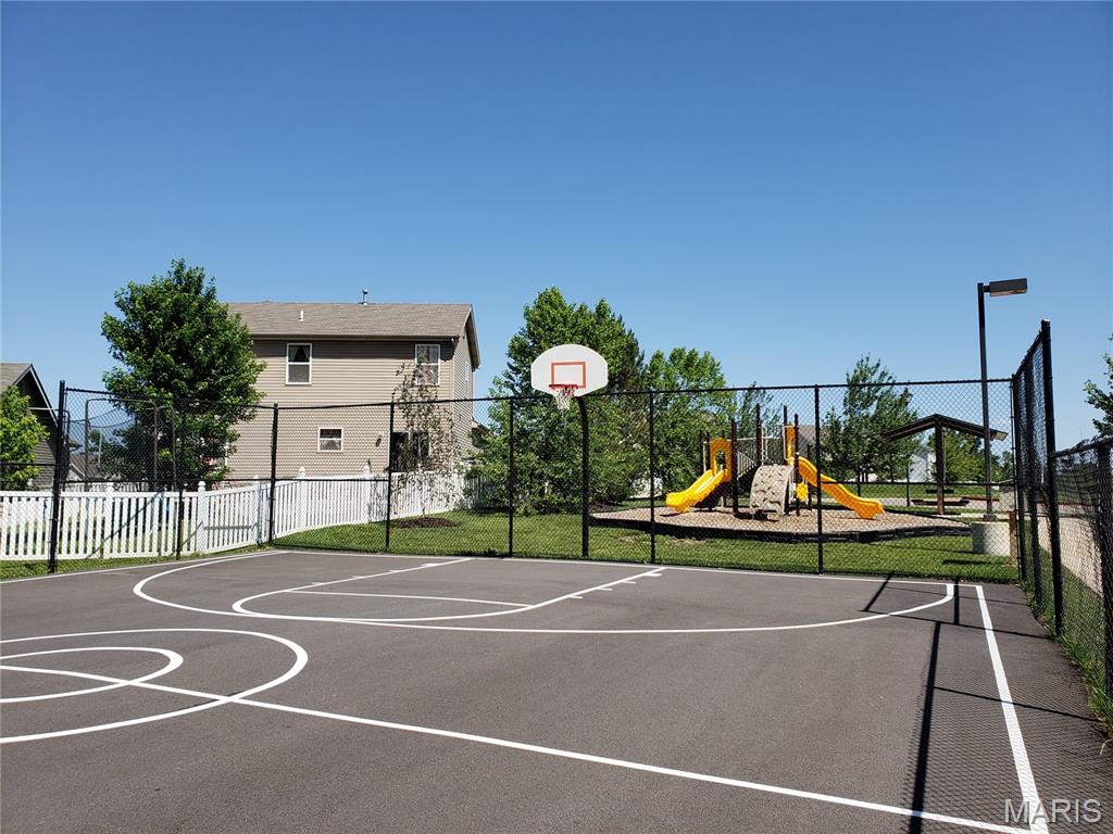 Springhurst Terrace #18 - Residential