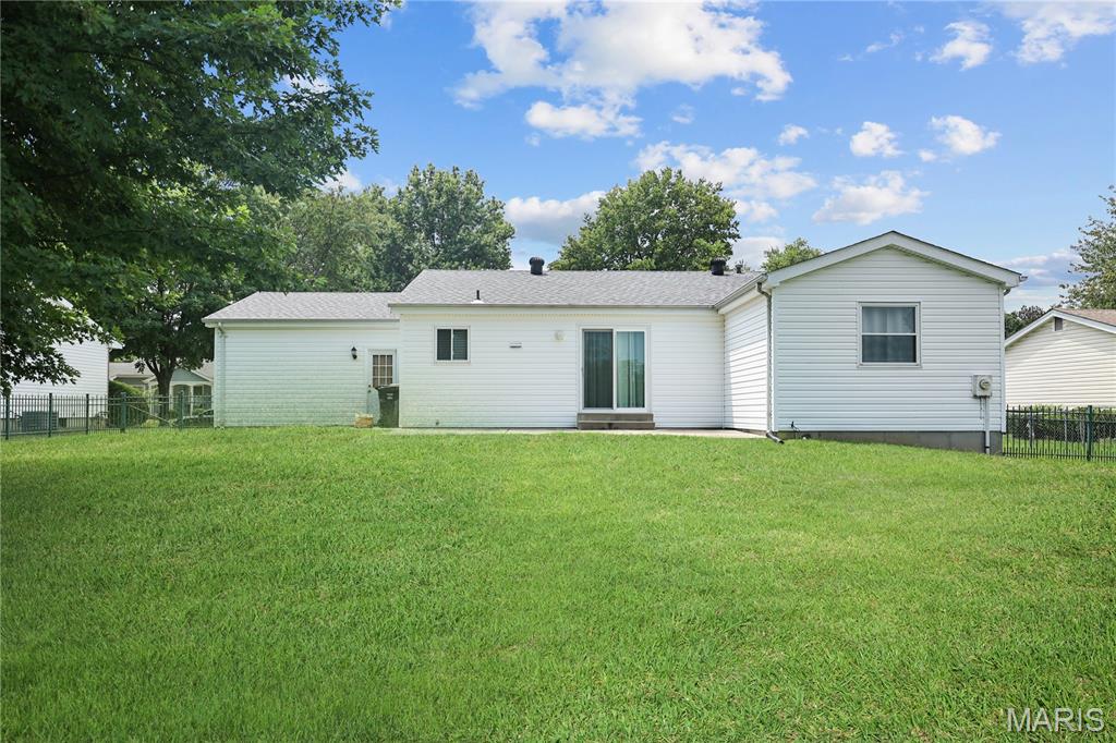 Fox Lake 1 - Residential