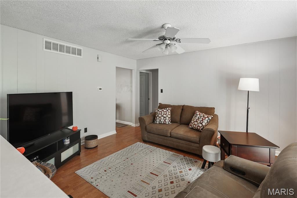 Fox Lake 1 - Residential