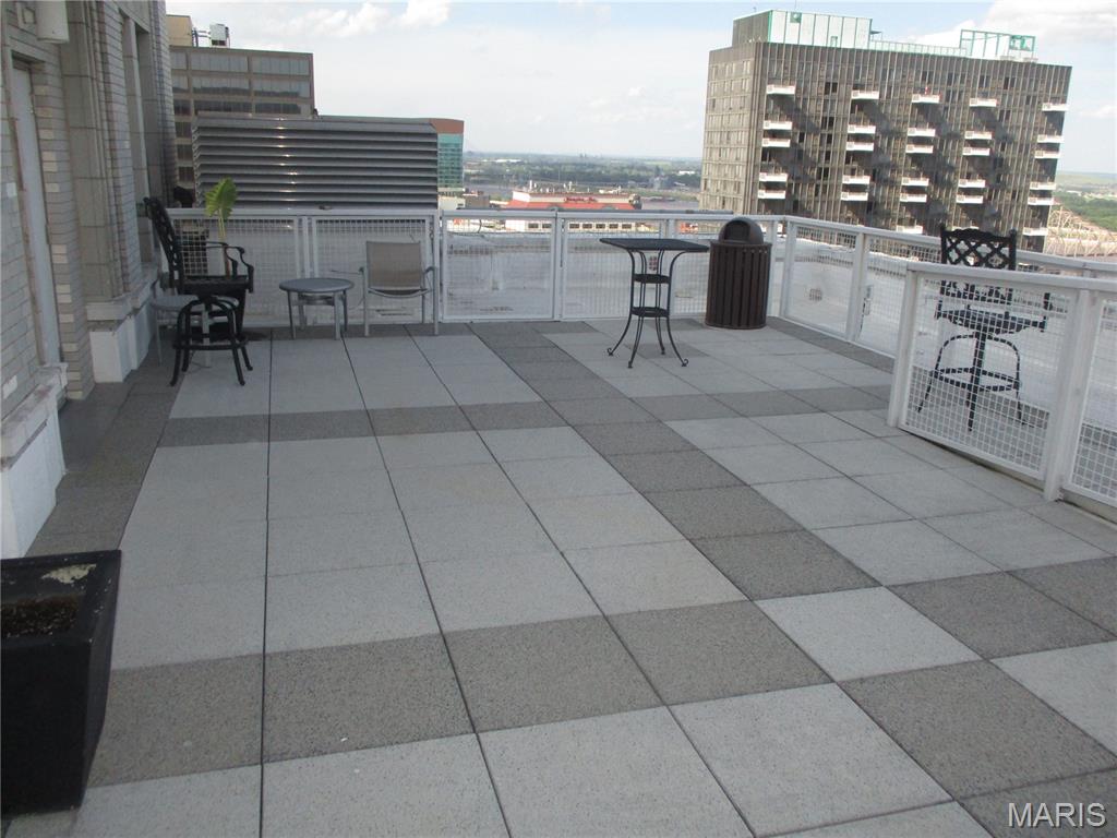 Marquette Bldg Upper Residl - Residential
