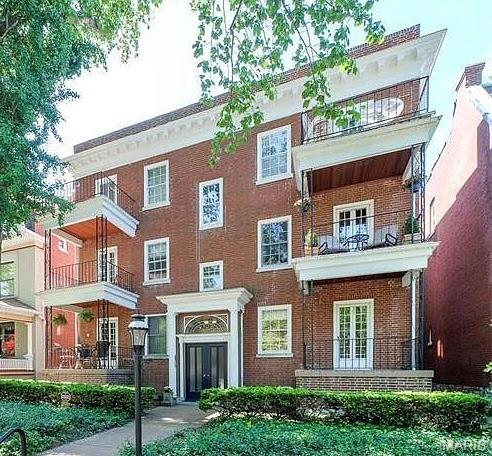 McPherson Condominums - Residential