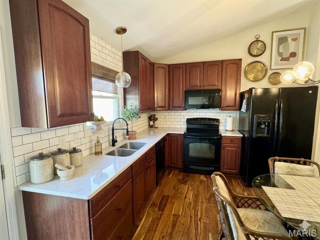 Townsend Square - Residential Lease