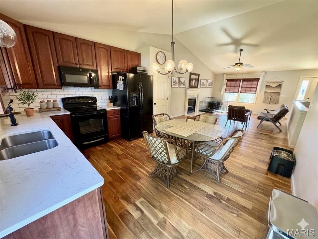 Townsend Square - Residential Lease